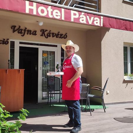 Hotel Pávai Hajdúszoboszló Buitenkant foto